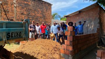 A construção, que está com previsão de término para o mês de março, permitirá que ela tenha maior qualidade de vida e um amplo, seguro e confortável lar.